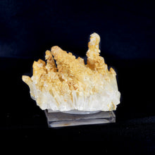Load image into Gallery viewer, Calcite on Quartz