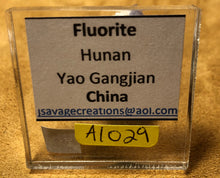 Load image into Gallery viewer, Fluorite