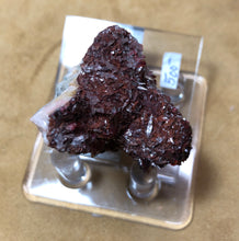 Load image into Gallery viewer, Rosasite w/ Calcite