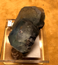 Load image into Gallery viewer, Fluorite